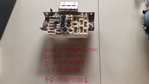 P.กล่องฟิวส์ในคอลโซลรับกล่องETAC  Z.O-1